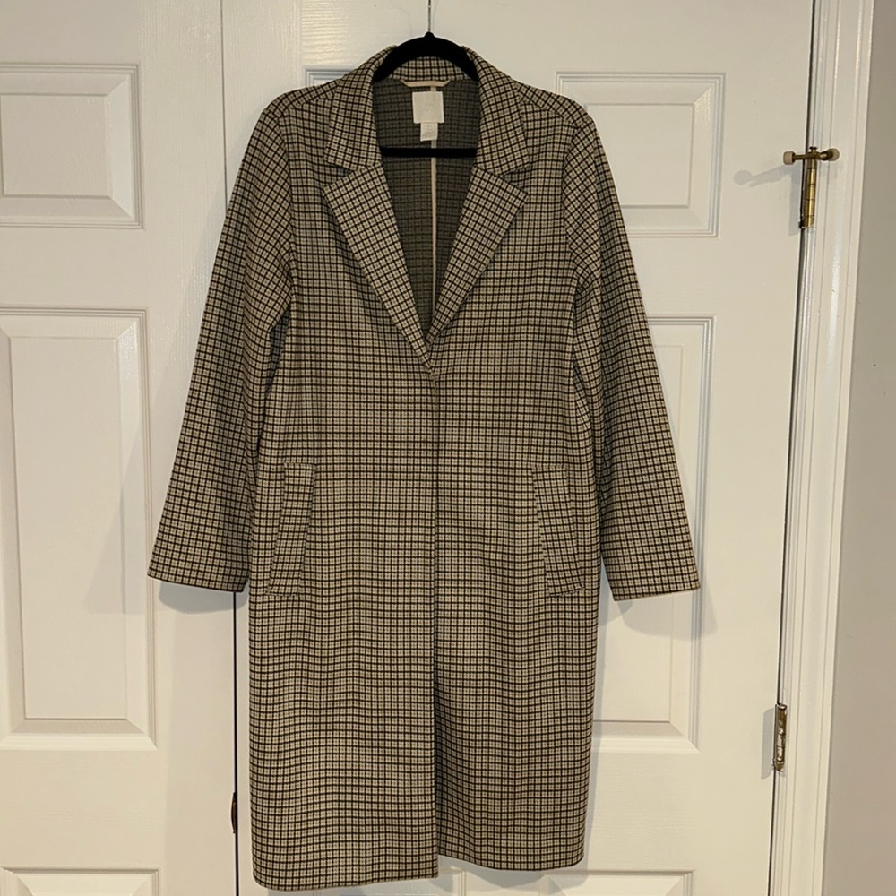 Women’s classic long plaid / checkered blazer